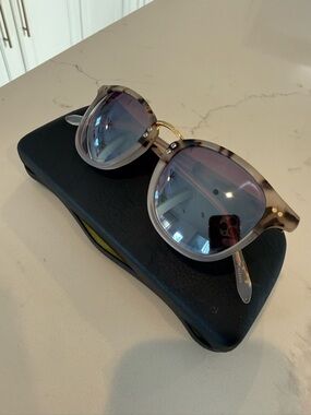 Krewe Sunglasses Franklin Matte tortoise